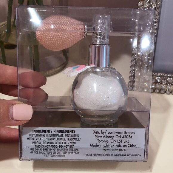 Hair and body shimmer - Picture 7 of 8